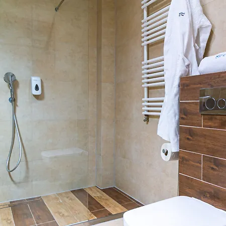 Baginscy Resort Pobierowo